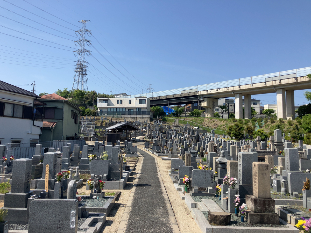 小林墓地（大住小林）